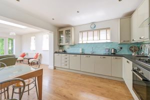 Kitchen- click for photo gallery